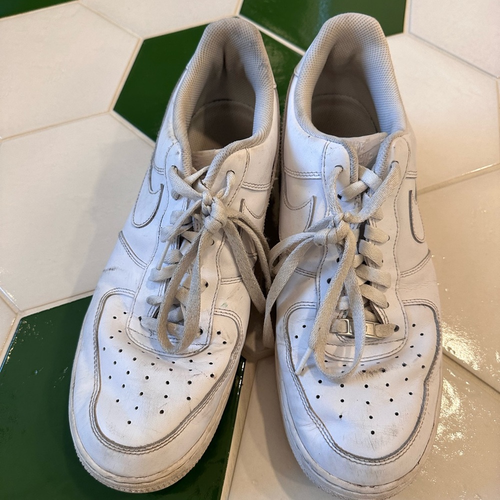 Nike Air Force used